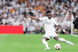 看球吧：火爆球市！国足世预赛vs澳大利亚门票15分钟，各平台已基本售罄.